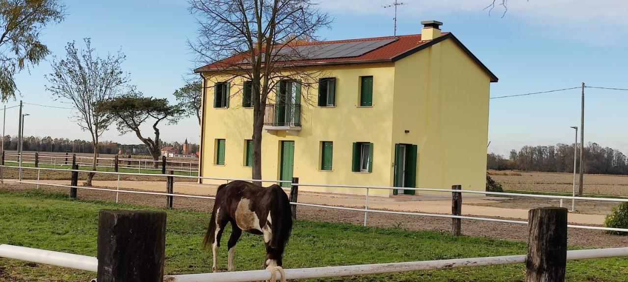 Brussa Horse Oasi Villa Caorle Exterior photo