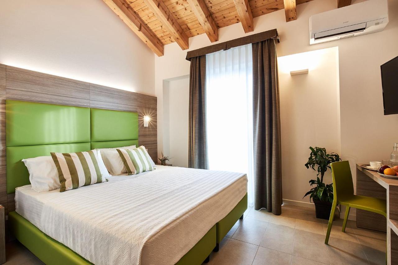 Brussa Horse Oasi Villa Caorle Exterior photo